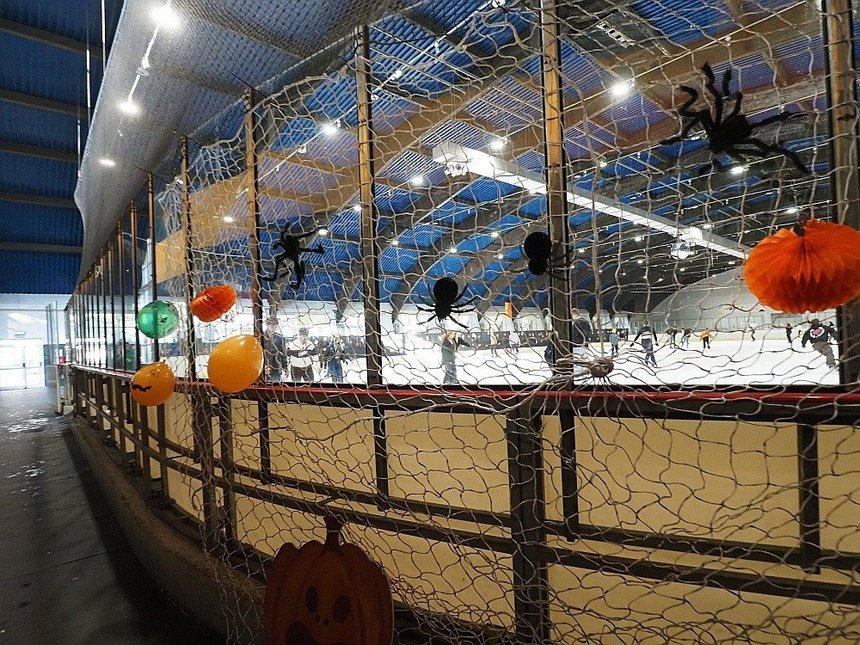halloween bombonierka 2024