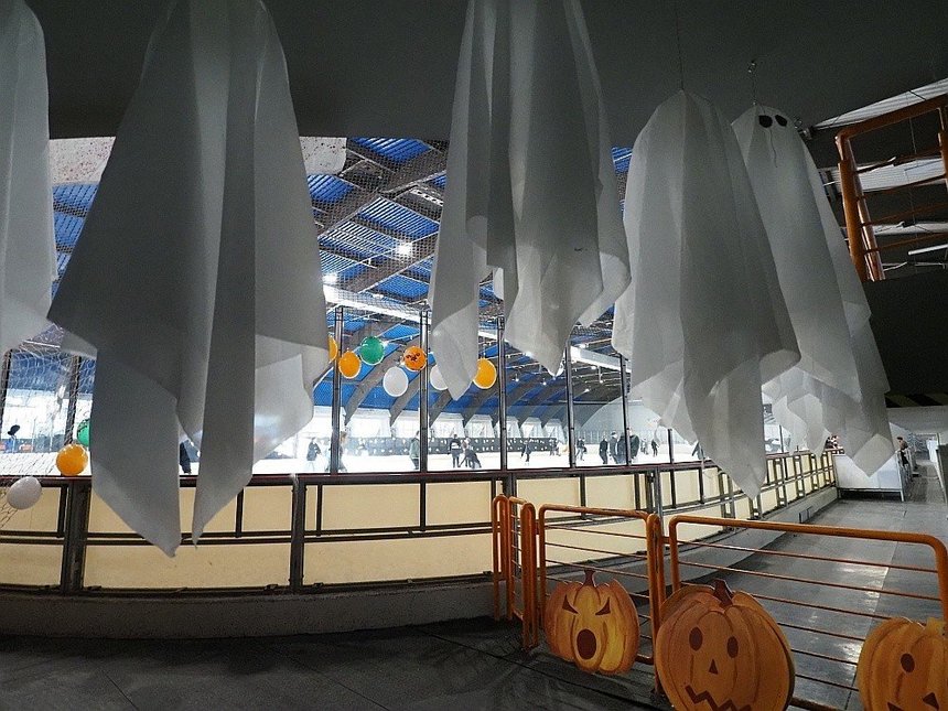 halloween bombonierka 2024