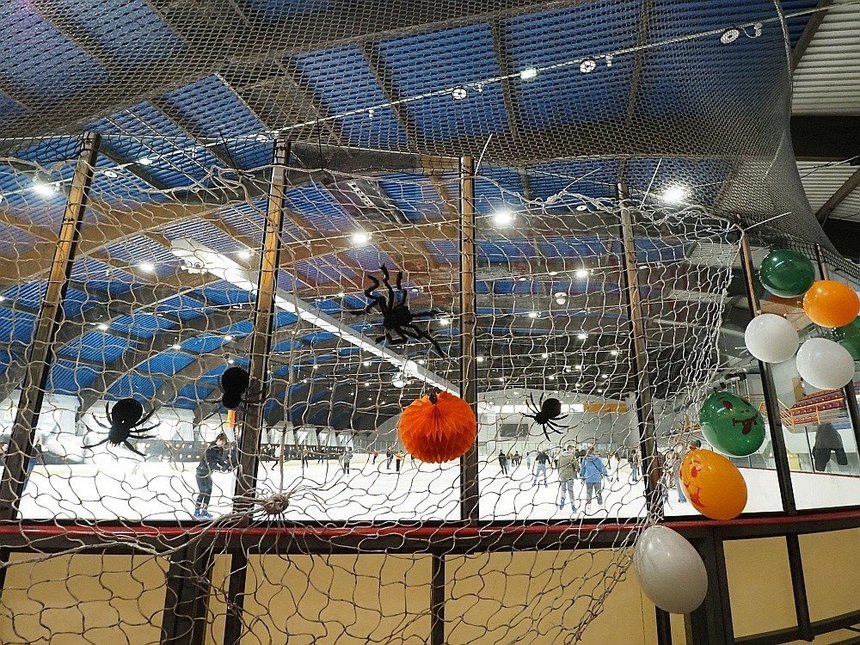 halloween bombonierka 2024